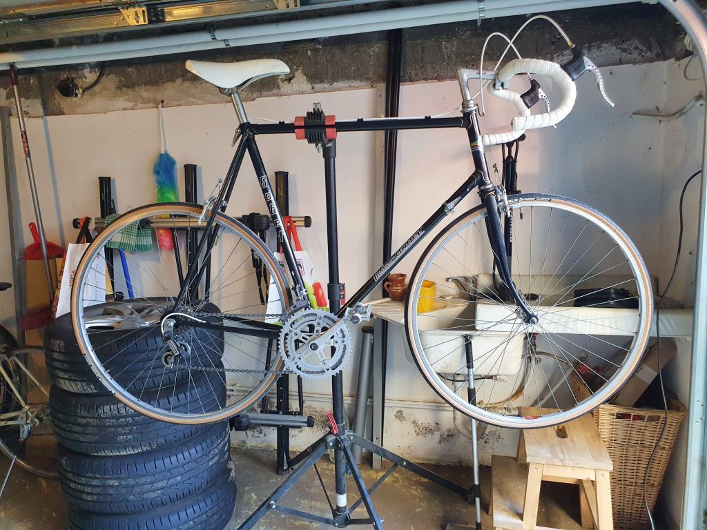 Louison BOBET by Mercier – Cursiera otel TT.60 ST.64 10.95kg – Cursiera.ro